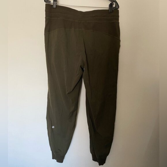 Lululemon Olive Green Dance Studio Pants No Size Tag Waist 34” Size 14-16 EUC - Picture 3 of 4